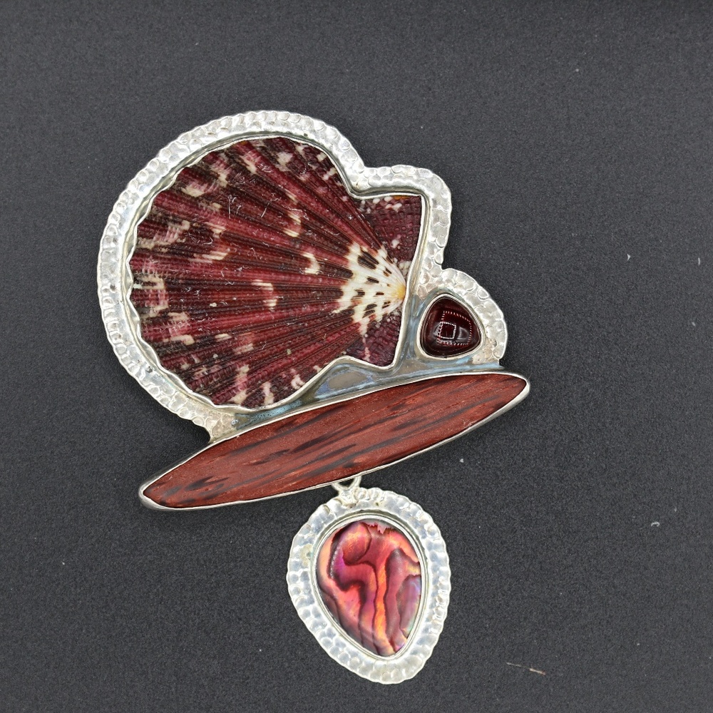 Vintage Amy Kahn Russell Pin/Pendant AKR silver